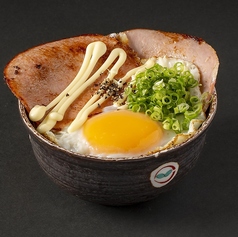 ハムエッグ背徳丼