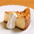 料理メニュー写真&nbsp;ベイクドチーズケーキ
