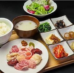 焼肉わらびホルモン 肉将軍 蕨西口店のおすすめランチ2