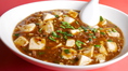 一番人気のマーボー豆腐はピリリと効いた山椒が決め手！是非一度ご賞味ください！