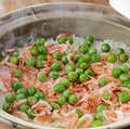 料理メニュー写真&nbsp;桜海老とうすい豆の土鍋ご飯
