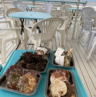 夏を感じるメニューの数々。