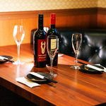 【少人数飲み会に最適な広々お席】会社の宴会同窓会など便利な大型個室を完備!!