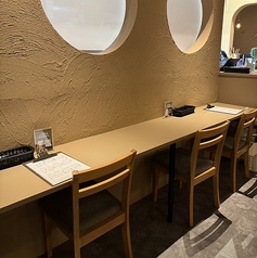 お1人様からご利用頂ける特等席◎仕事終わりにもサク飲みとしてご利用ください！