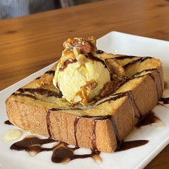 発酵バターのハニートースト