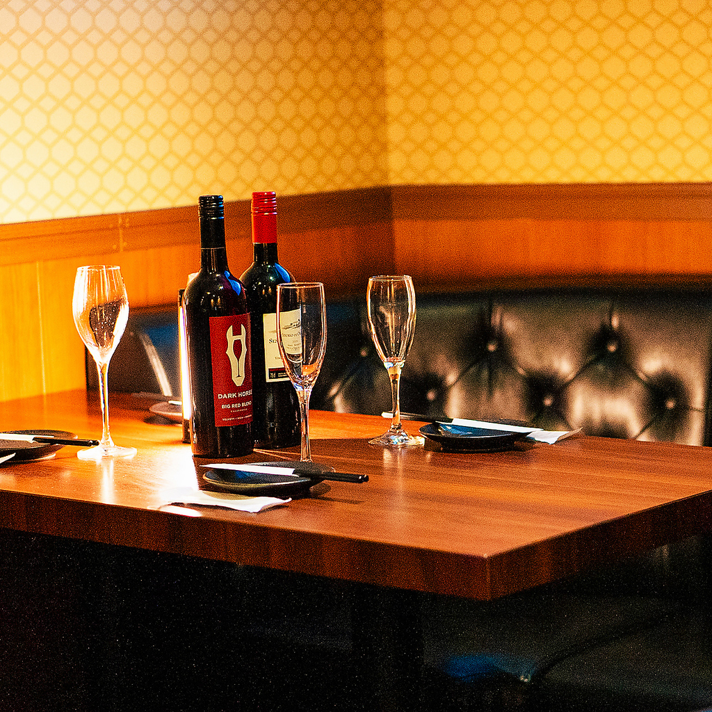 【飲み会・デートに】合コンや小さな会食にピッタリな2名様～4名様までの半個室ご用意しております!!
