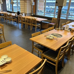 焼肉　山河　蕨店の雰囲気2