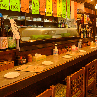 やきとり騎射場の雰囲気1