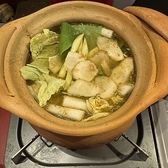 本格的なタイ料理を心ゆくまで楽しめるコースを2,400円(税込)～ご用意しております。ムカター(タイのすき焼き)やタイしゃぶしゃぶ、チムチュム鍋といった各種鍋料理をメインとしたコースが充実。さらに、プラス2,500円(税込)で飲み放題付きに変更可能！宴会や女子会にぜひご利用ください。