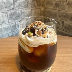 ウインナコーヒー チョコソース添え