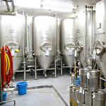 道頓堀麦酒醸造所は、道頓堀の大阪松竹座にあります。ビール工場は大阪・道頓堀戎橋スグ！