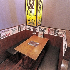 デートにぴったりな2名様向けのお席も。