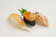 サーモン三貫盛り