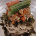 料理メニュー写真&nbsp;手打ちそば (福井県産そば) 冷【セイコカニまぜそば】