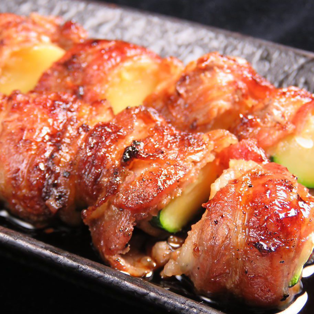 料理メニューがとにかく豊富！！どれもリーズナブルな価格設定なのも嬉しいポイント♪