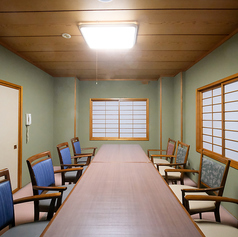 秋田辛麺 森のくまさん 横手店の雰囲気1