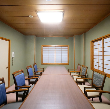 秋田辛麺 森のくまさん 横手店の雰囲気1