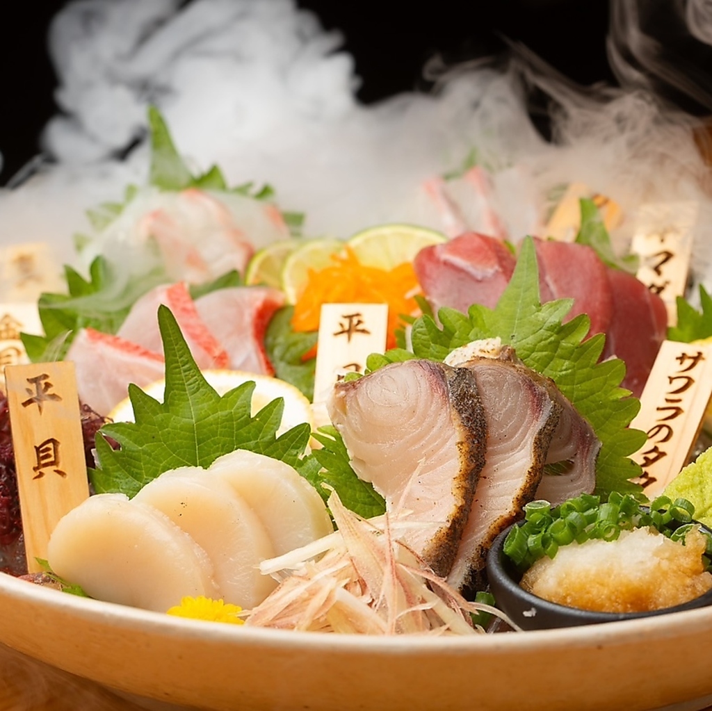 魚料理では、季節ごとに変わるメニューもあり、豊かな海の恵みを感じられる多彩な料理を楽しめます♪