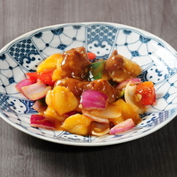 香りと彩りを大切にした本格中華料理の魅力とは