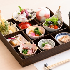 日本料理すず木のおすすめランチ1