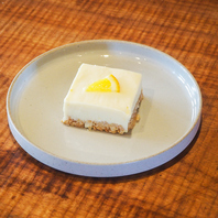 自家製生チーズケーキ