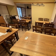 店貸切最大40名可能(1階、2階席貸切)※貸切ご予約の場合は、リクエスト予約、電話予約になります。