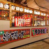 お祭り気分を盛り上げる、元気いっぱいの接客☆