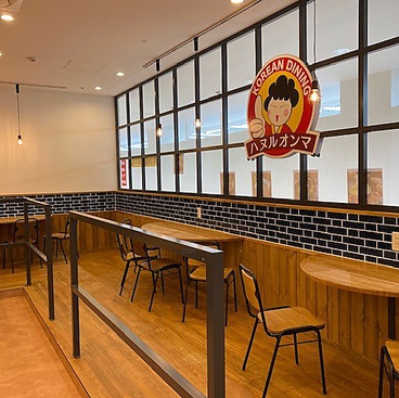 韓国食堂 ハヌルオンマ カリーノ菊陽店の雰囲気1