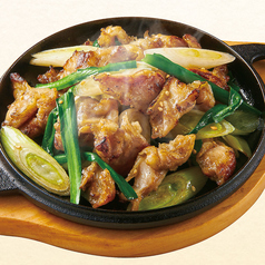 炭火焼き鶏ハラミの旨塩炒め