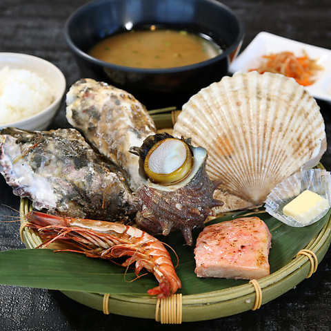 Oyster &Sea Food BBQ ƂƂVq ƂƂ₵ׂ