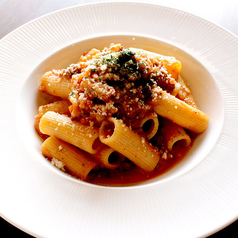 キノコたっぷり♪自家製ラグーソースのリガトーニ