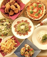 ホームメイドピザや自慢のからあげ、こだわりサラダetc