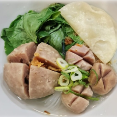 牛すじ肉団子スープ