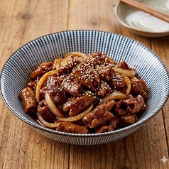 赤味噌ホルモン炒め