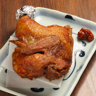 当店おすすめ◎若鶏の半身揚げはパリッとジューシー！！