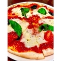 料理メニュー写真&nbsp;マルゲリータピザ