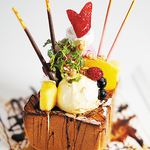 デザートも豊富にご用意！パフェにカタラーナ・ハニートースト♪♪