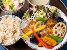 鉄板焼 鶏料理 かしわ 阪急西宮ガーデンズ店のおすすめランチ3