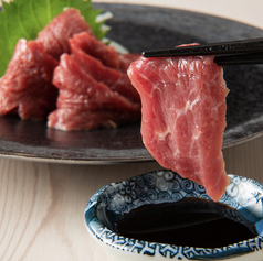 上赤身馬刺し