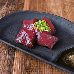 新鮮レバー炙り刺し