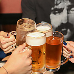 生ビール付きの種類豊富な飲み放題が1630円♪