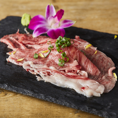 黒毛和牛の大判肉寿司