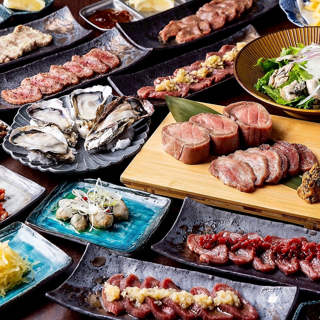 人気の牛タンと牡蠣のコースは食べ放題で！