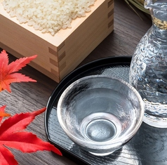 常時10樹類以上の日本酒完備。定番から季節酒まで♪♪
