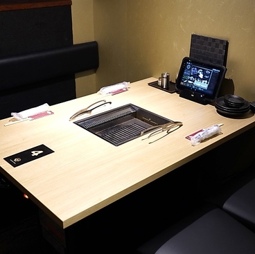 焼肉dining京や 秋田町 アクティ前店の雰囲気1