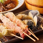 かりっと揚がった串カツ