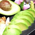 料理メニュー写真 アボカド刺し
