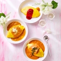料理メニュー写真&nbsp;ベーコンとほうれん草のトマトクリームオムライス/モッツァレラのミートクリームオムライス