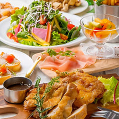 全品食べ放題『ローズマリーチキンコース』チキンフリット含7品 2時間飲み放題付 5000円⇒4000円の写真