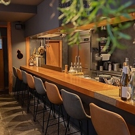 【カウンター席】お一人様のサク飲み・お食事デートにも